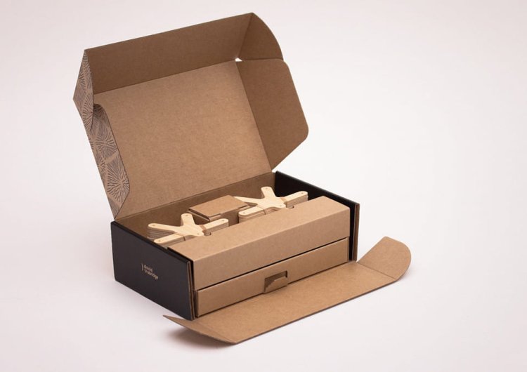 Top Premium Choices for Custom Designed Postage Boxes Today