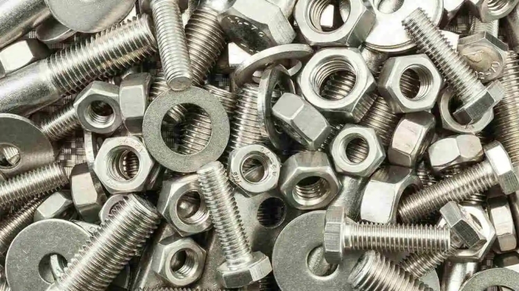 A Simple Handbook for Fastening Nuts and Bolts