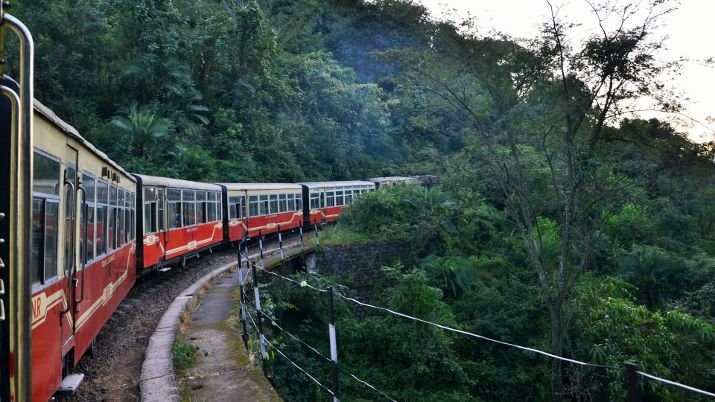 Evening Trains in the Himalayas: A Journey Through Scenic Beauty