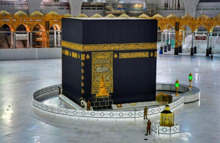 Plan Your Sacred Journey: The Ultimate Guide to Choosing the Right Umrah Tour Package and Travel Agency